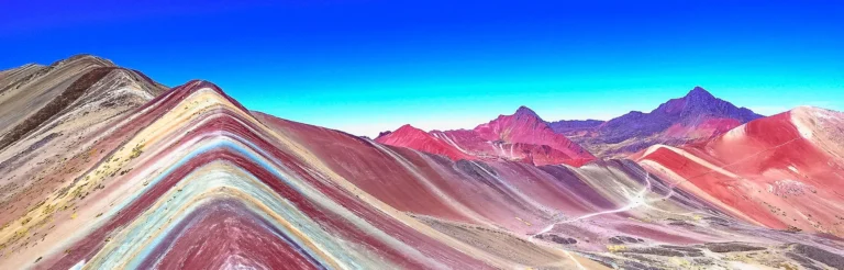 rainbow-mountain-peru-puma